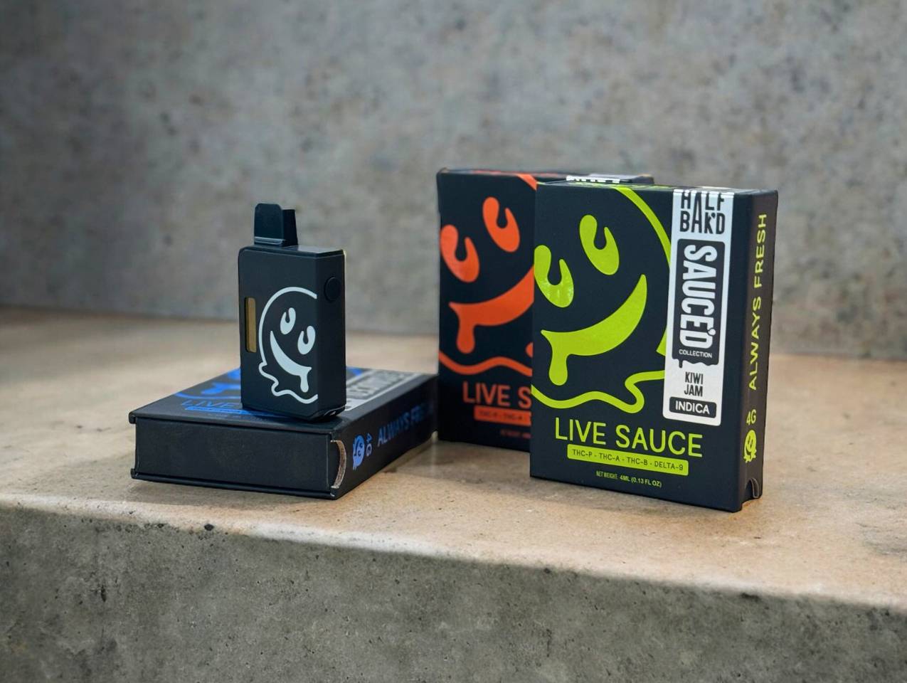 Half Bakd Disposable | 4G | Sauced Live Sauce THC-P THC-A THC-B D-9 | 5Ct Box